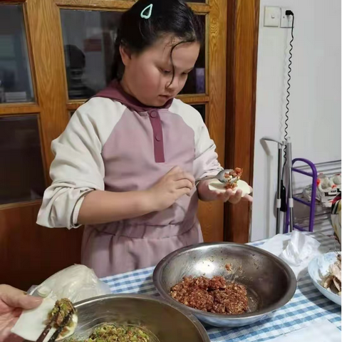 我是包饺子小能手