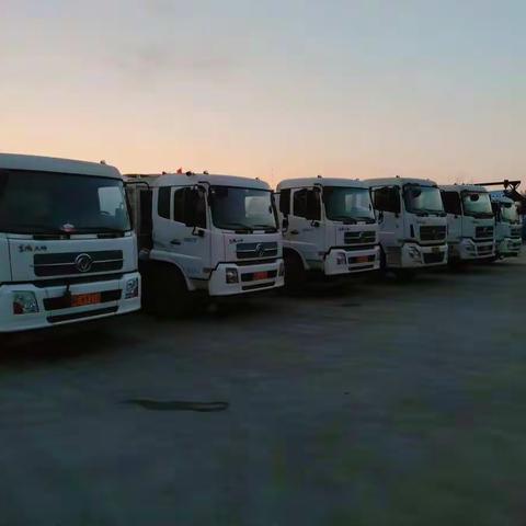 邺城大道“机械化”清扫大会战火热进行中