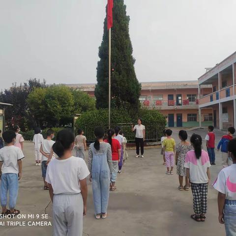 防震减灾、安全先行|时村营乡西小屋学校普及地震知识并组织师生进行了防震减灾应急疏散演练