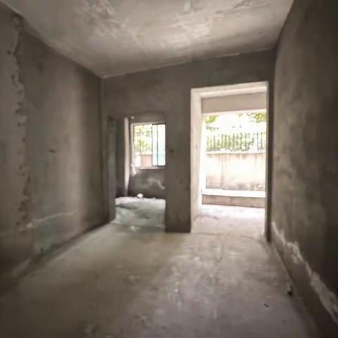 ❤️ 春天公馆产权214平 带前后花园（二十多个平方）负一跃一 6房4厅4卫 老证，96.8万 看房电话：63963