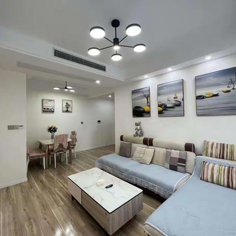 ❤️临江邸中央空调 低楼层61.8万一口价 产权68平，套三双卫 精装修，老证，☎️63963