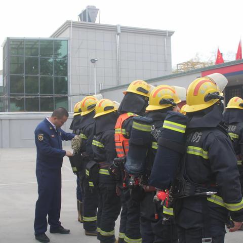 魏县消防救援大队双主官深入洹水大道救援站进行督导检查