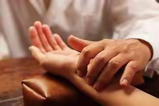 长宁街社区卫生服务站中医治疗糖尿病公众健康咨询活动