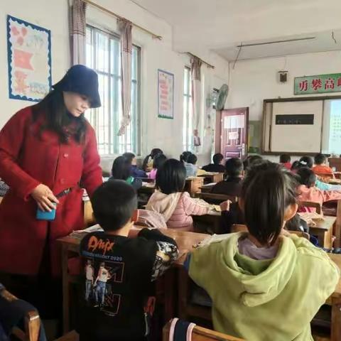不忘初心，励志前行—横县石塘镇灵竹小学语文第一组第二次返岗研修活动