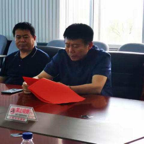 市商务局开展庆祝建军93周年 主题党日