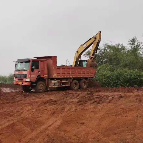 海口临空经济区水系整治工程-Ⅰ期治理工程（二标段）2022.4.8施工日报