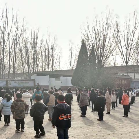 乘风破浪，继续远航——留固什小学期末表彰大会