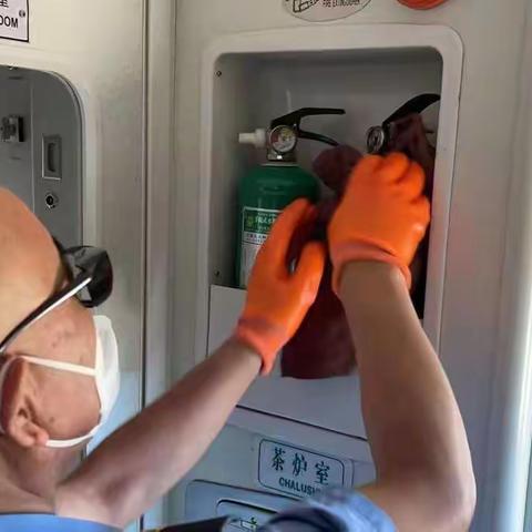 防疫有我 ，爱卫同行