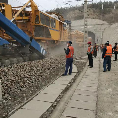 与天斗、与地斗，乐在其中。