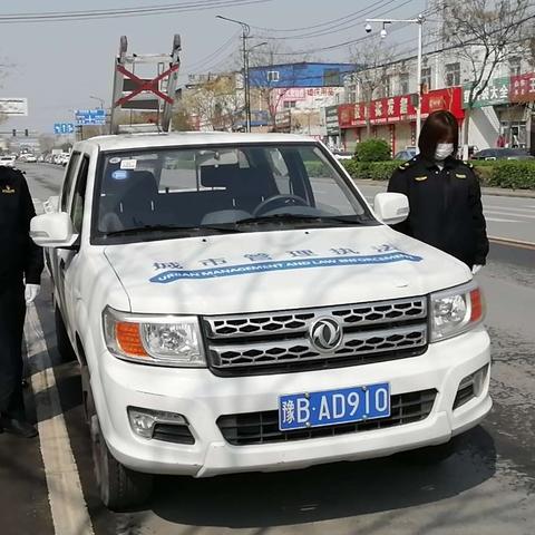 向在新冠疫情中逝世的同胞表达哀悼与敬意
