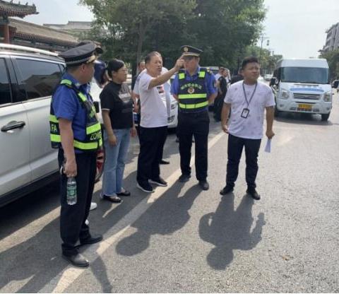 开封市“三化”建设户外广告专项整治指挥部对各区户外广告整治工作进行月考核