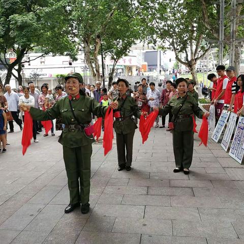 362~环境日与雷锋广场日，日日要行。