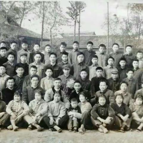 同学友谊万万岁
