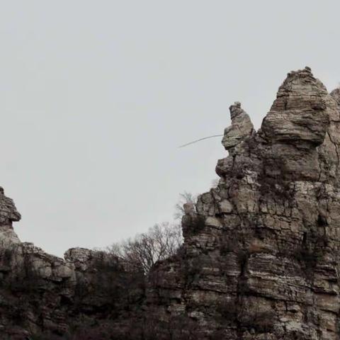 白石山半步一风景，一步一惊险！