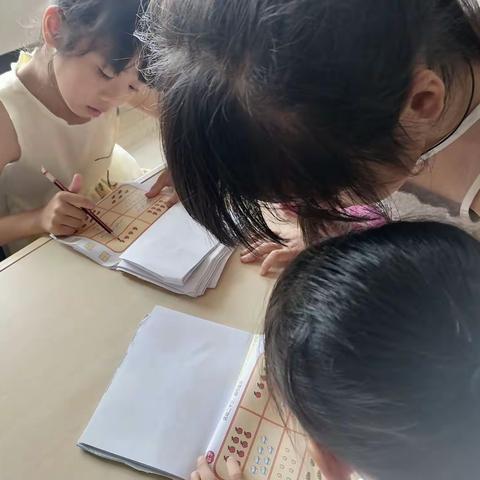 京师幼学幼儿园大①班第十二周