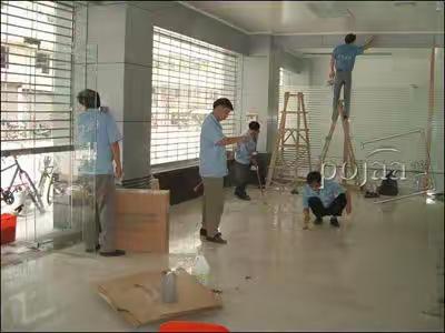 越秀区开荒清洁新房装修后找人搞卫生专业保洁员自带工具上门服务洗玻璃洗地板服务
