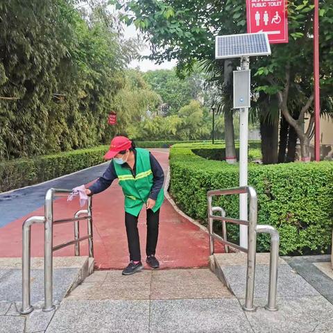 【“五一”我在岗】市政中心：“四严抓”筑牢公园安全屏障