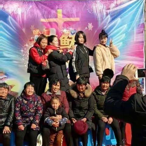 咱的大家庭。