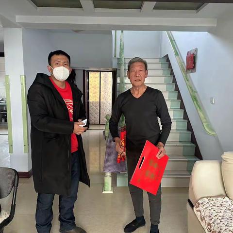 “喜迎新春送春联，情暖社区送祝福”—北纺路社区温情活动