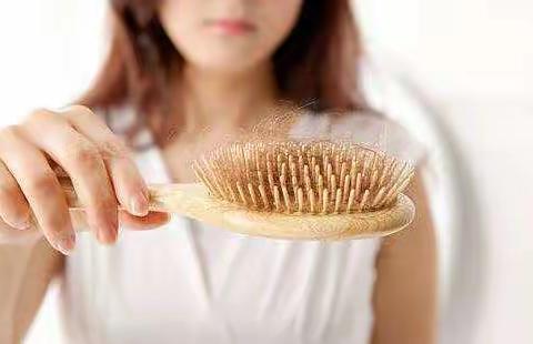 女性脱发适合哪些食疗方法进行改善？京源补发增发
