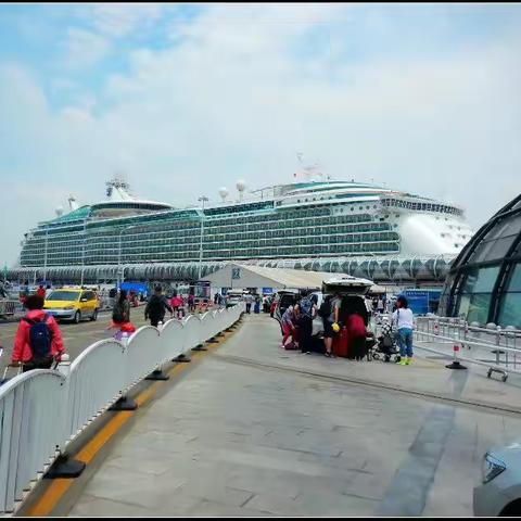 皇家加勒比海洋水手号邮轮之旅    2017年5月