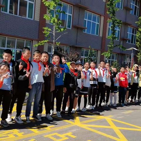 【向科学出发】昌乐县九龙湖小学六年级参观科普馆记录