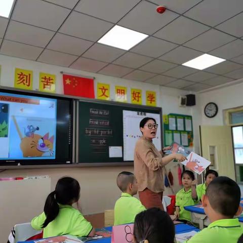 教有所获，研有所得——呼市四中小学英语学科教研员驻校研讨纪实