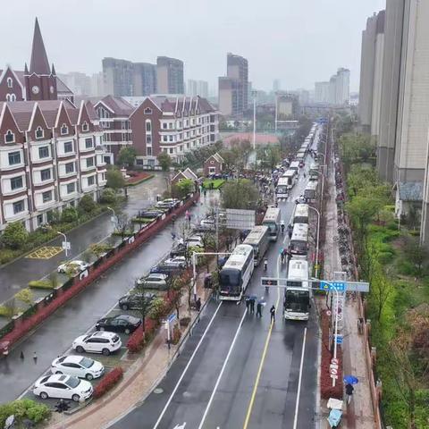 感恩先烈，春暖清明—七年级15班春季研学活动