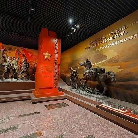 与总书记一起缅怀英烈