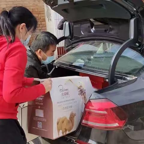 浓浓关怀暖人心——旬邑县妇联慰问贫困妇女