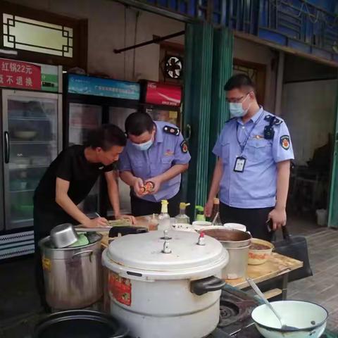 富平县市场监督管理局曹村所开展夜市食品安全专项检查