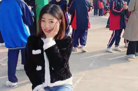 【九皋镇初级中学优秀班主任系列之三】 用爱撑起一片天 ——七年级班主任谢映雪