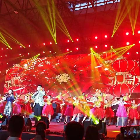 西丰县税务局参演西丰县春晚开场节目圆满成功
