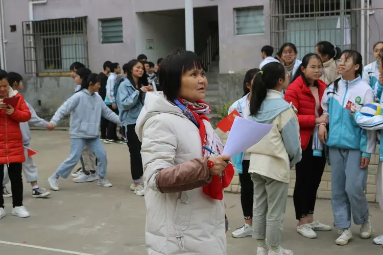 藤县古龙镇第一初级中学2020年第五届校运动会