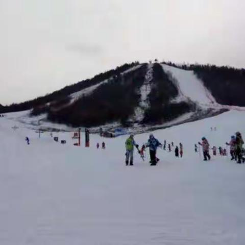 神农架-三峡游之神农架国际滑雪场