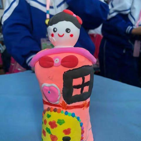 《超轻黏土乐趣多》一一双城区第二小学四年二班