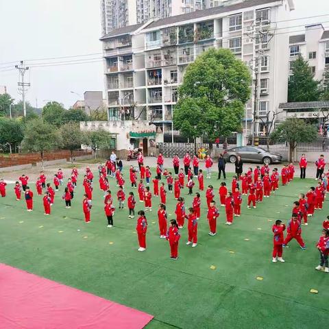 玉峰山小学附属幼儿园升旗仪式——大二班