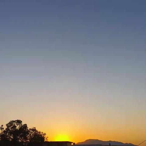 深冬暖意融，教研意正浓——记于都县禾丰片区【黄田初中】初中历史区域教研活动