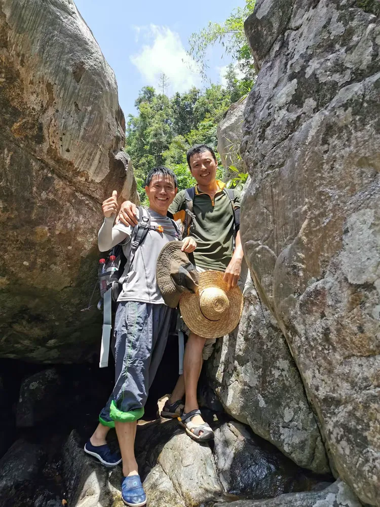 五个男人过河,五个男人过河的电影 五个男人过河,五个男人过河的电影