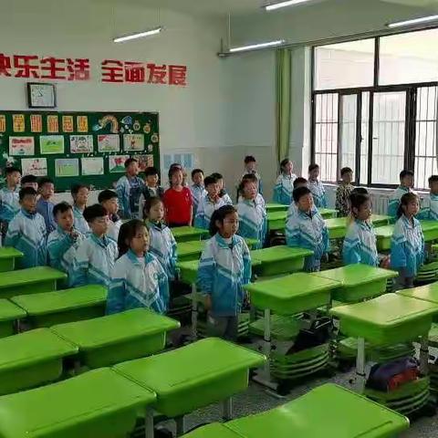 河阳路小学一年级五班“红心传唱，童心向党”手势舞