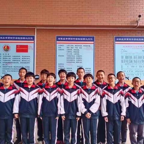 “学习优秀传统文化，践行《弟子规》”——第一期“好行为、好习惯”小标兵表彰