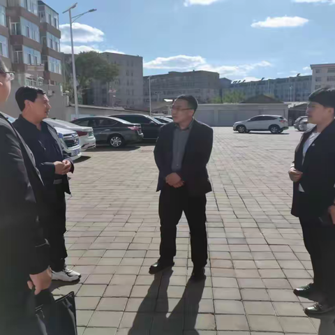 旗委组织部副部长李建勋到东城街道督导集中治理党内政治生活庸俗化交易化问题工    作
