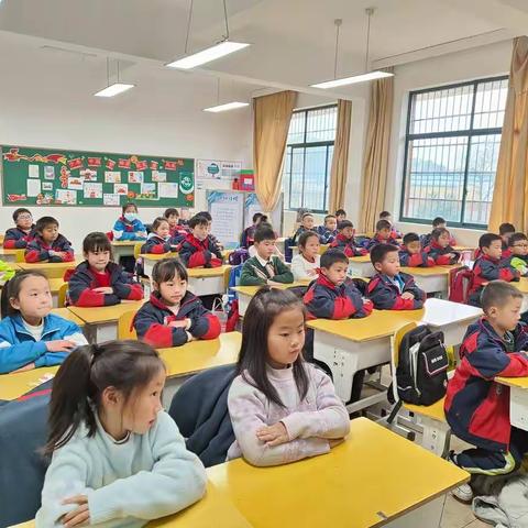 天心区梨塘小学科学实验二年级第二次课反馈