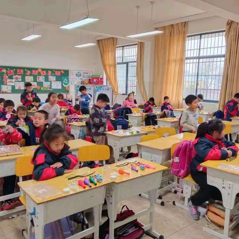 天心区梨塘小学二年级科学实验第三次课反馈