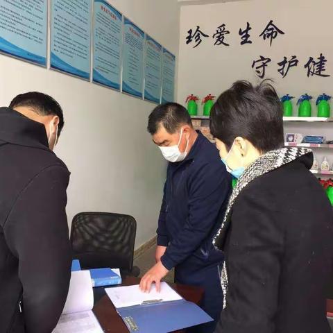 铜山区纪委、区教育局莅临大许实小进行校园疫情防控检查