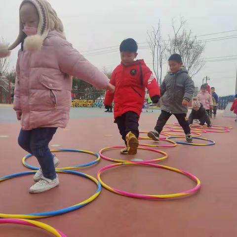 盛文学校幼儿园12月末中一班周记