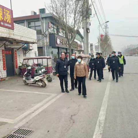 改善人居环境 打造生态家园 卫辉市城管局大力开展市容市貌集中整治活动