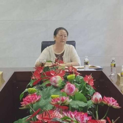 海口中院召开2020年党建工作推进会暨举办党务培训班