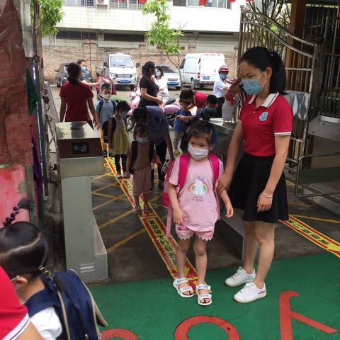 我们开学啦！😘玉州区香格里幼儿园开学第一周精彩瞬间