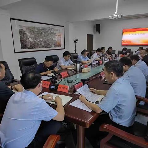 洛宁县召开房地产企业座谈会